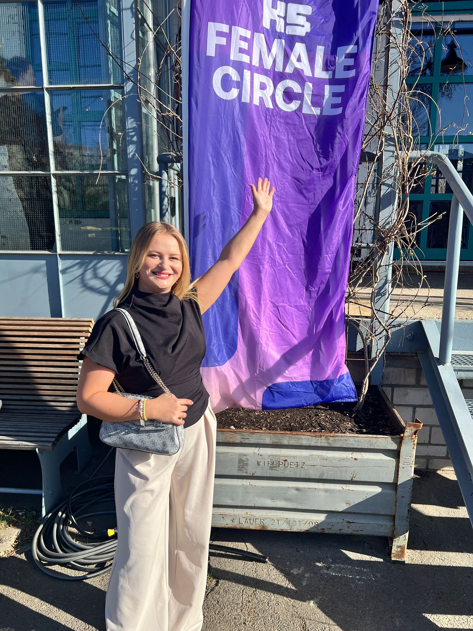 Venica Schmerler GEO Spezialistin